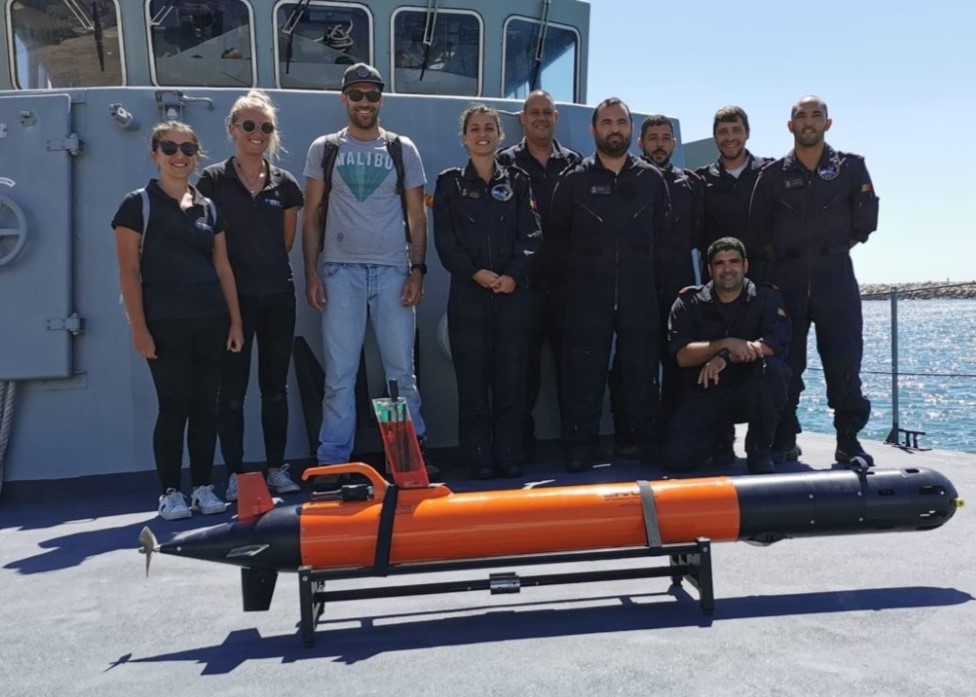 Investigadores do grupo CIMA da Universidade do Algarve juntaram-se mais uma vez ao navio da marinha Oríon na sua patrulha da costa sul de Portugal